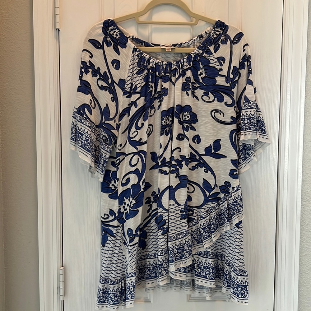 COPY - Flowy Blouse from Avenue